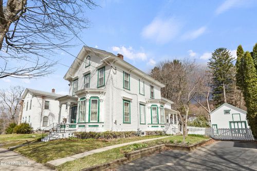 6 Crandall St, Adams, MA, 01220-2216 | Card Image