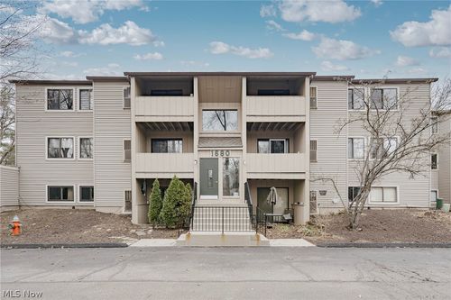 apt-343-1680 Cedarwood Dr, Westlake, OH, 44145-5830 | Card Image