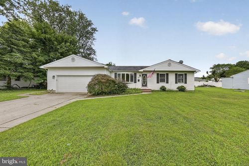 161 River Drive Ave, PENNSVILLE, NJ, 08070-2241 | Card Image