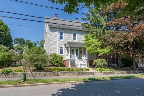 28 Forest St, Arlington, MA, 02476 | Card Image