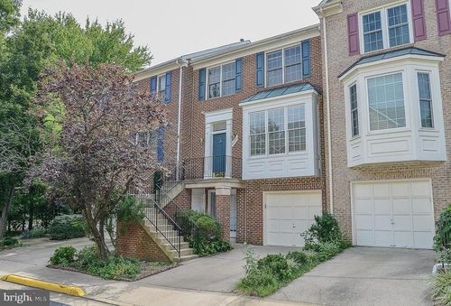 2254 Journet Dr, Dunn Loring, VA, 22027-1166 | Card Image