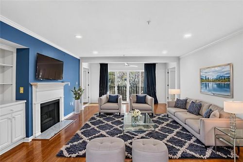 27207 Plantation Dr Ne, Atlanta, GA, 30324-2973 | Card Image