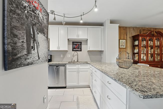 UNIT-332 - 251 Shakespeare Dr, Condo with 2 bedrooms, 2 bathrooms and null parking in Clayton GA | Image 6