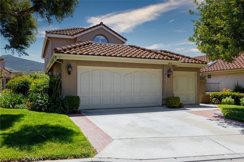 28766 Vista Valley Dr, Vista, CA, 92084-2223 | Card Image