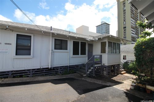 b-1084 Karratti Ln, Honolulu, HI, 96822-3802 | Card Image