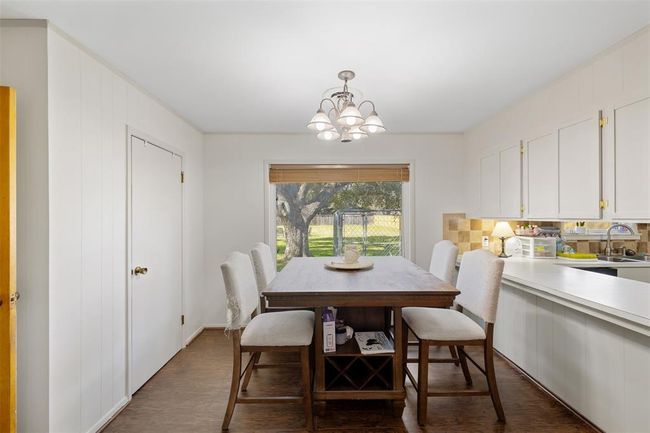 617 Melody Ln, House other with 3 bedrooms, 3 bathrooms and 2 parking in Eagle Lake TX | Image 12
