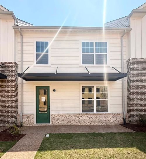 3054 Portage Dr, Bartlett, TN, 38133-4501 | Card Image