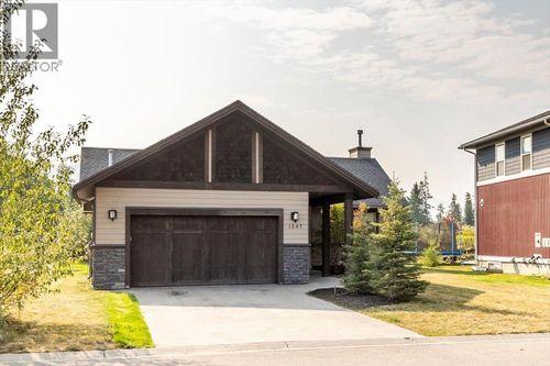 1347 Cherrywood Blvd, Sparwood, BC, V0B2G2 | Card Image