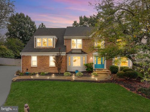 2169 Westglen Ct, Vienna, VA, 22182-5078 | Card Image