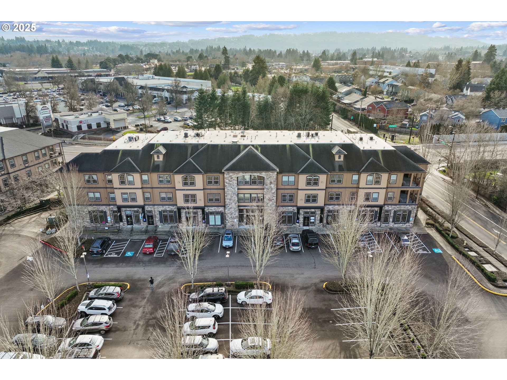 Commercial Sale in Sherwood