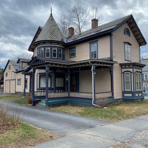 24 School St, Bellows Falls, VT, 05101-1536 | Card Image