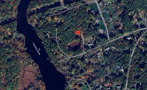 2 Lima Dr, Taunton, MA, 02780 | Card Image