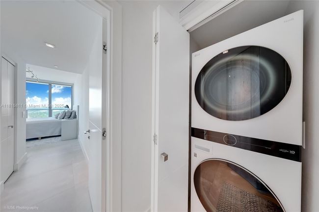 UNIT-4701 - 650 Ne 32 Nd St, Condo with 4 bedrooms, 5 bathrooms and null parking in Miami FL | Image 25