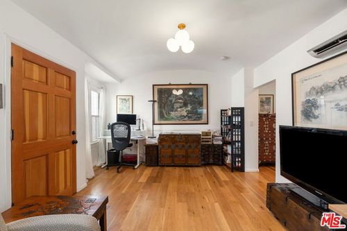 3/4 Willoughby Ave, Los Angeles, CA, 90038 | Card Image