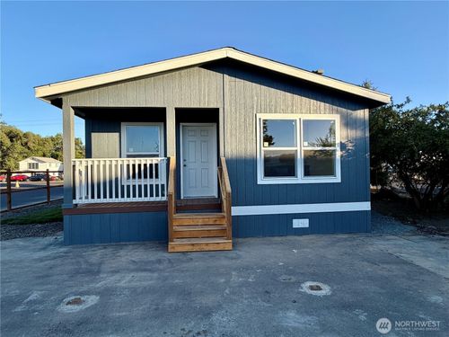 2-105 W Washington Ave, Yakima, WA, 98903-1468 | Card Image