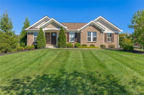 3194 Renaissance Blvd, Middletown, OH, 45005-9515 | Card Image