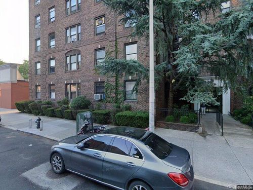 apt-5k-3121 54th St, Woodside, NY, 11377-1543 | Card Image