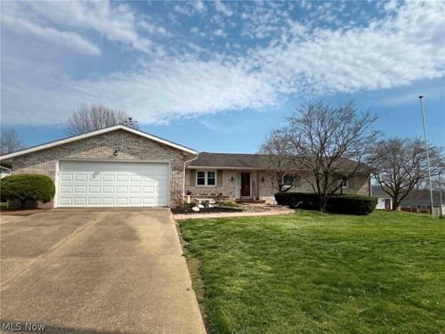 354 Mound Rd, Duncan Falls, OH, 43734-9701 | Card Image