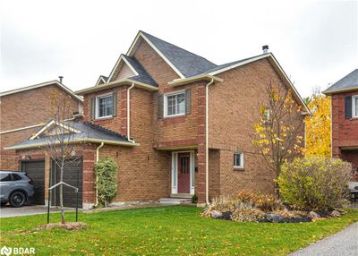 50 - 165 Kozlov St, Townhouse with 3 bedrooms, 1 bathrooms and 3 parking in Barrie ON | Image 2