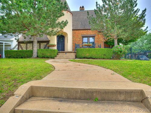 2502 2nd St, Tulsa, OK, 74104-1904 | Card Image