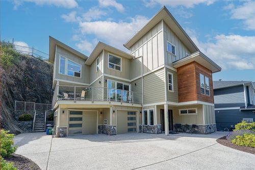 320 Selica Rd, Langford, BC, V9B4X2 | Card Image