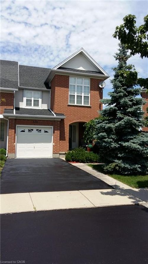 536 Beaver Creek Cres, Waterloo, ON, N2V2J6 | Card Image