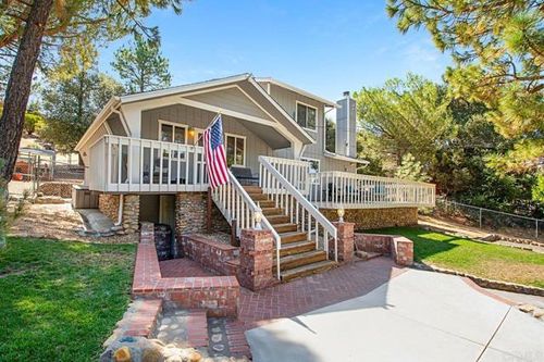  Lilac Lane, Pine Valley, CA, 91962 | Card Image