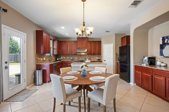 1012 Autumn Sage Way, House other with 4 bedrooms, 3 bathrooms and 4 parking in Pflugerville TX | Image 7