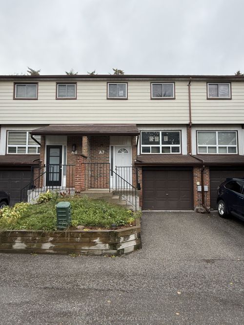 a7-63 Ferris Lane, Barrie, ON, L4M5C4 | Card Image