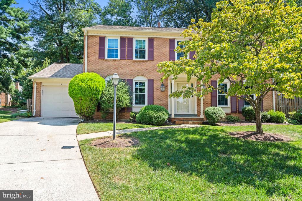 Stevenage Cir, Rockville, MD 20850