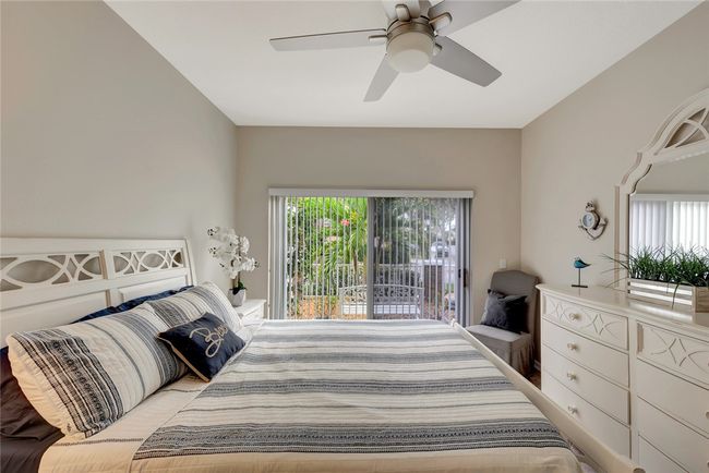 227A - 227 Park Shores Cir, House attached with 2 bedrooms, 2 bathrooms and null parking in Indian River Shores FL | Image 25