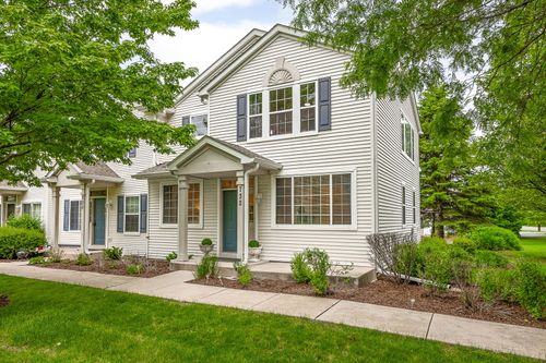 732 County Line Rd, Aurora, IL, 60502-7345 | Card Image