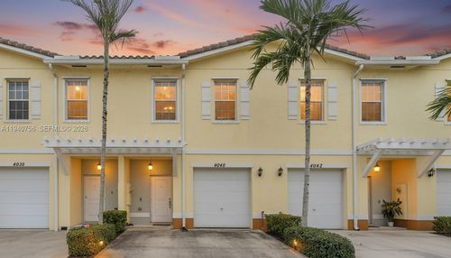 4040 Nw 11th St, Lauderhill, FL, 33313-6608 | Card Image