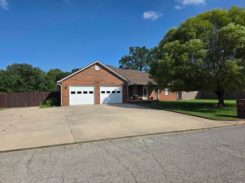 5703 S 27th St, Paragould, AR, 72450-5178 | Card Image