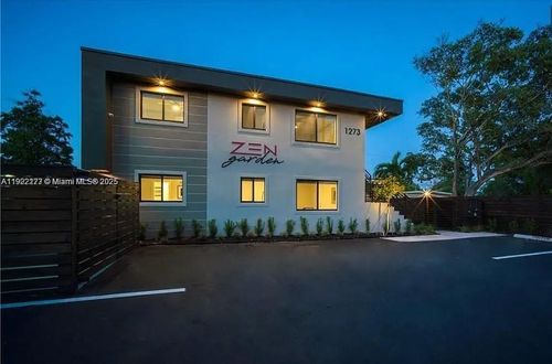 apt-3-1273 Ne 38th St, Oakland Park, FL, 33334-4563 | Card Image