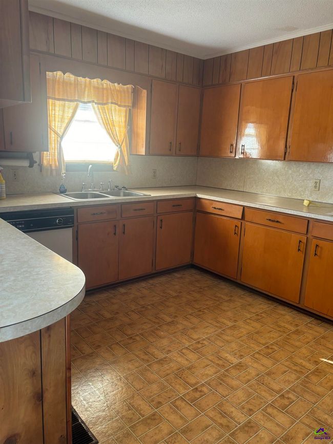 1943 Vienna Hwy, House other with 3 bedrooms, 2 bathrooms and null parking in Pineview GA | Image 28