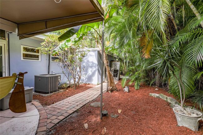 2912 Ne 27 Th St, House other with 2 bedrooms, 2 bathrooms and null parking in Lighthouse Point FL | Image 29