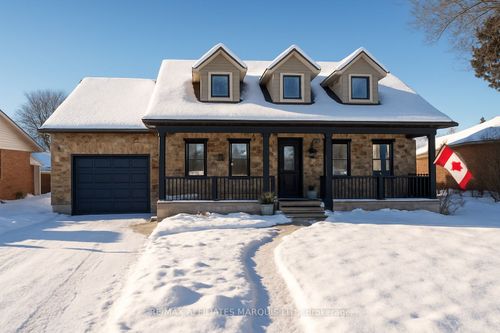 {{alt}} | Card Image