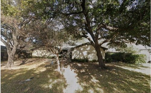 4905 Rock River Dr, Fort Worth, TX, 76103-1223 | Card Image