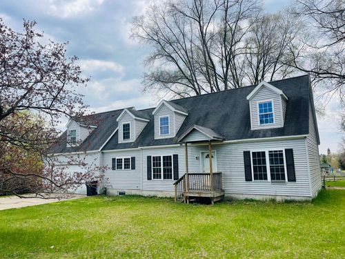 204 E Forest Home Ave, Bellaire, MI, 49615 | Card Image