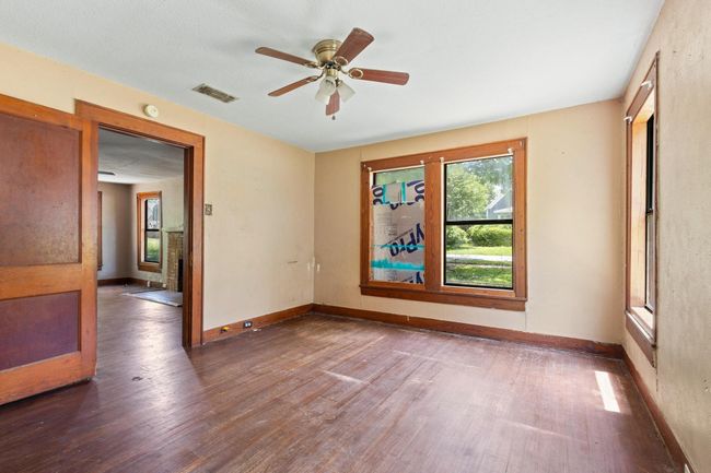 800 N Woods St, House other with 2 bedrooms, 1 bathrooms and null parking in Sherman TX | Image 23
