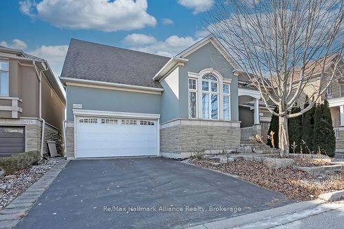 2240 Blackbird Crt, Oakville, ON, L6M5E6 | Card Image