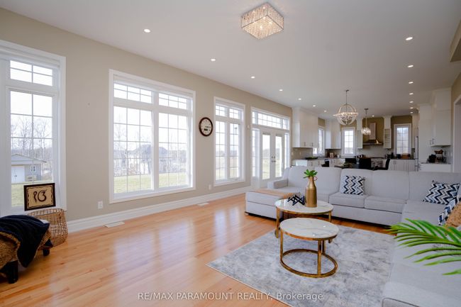 52 Stinson St, House other with 7 bedrooms, 8 bathrooms and 28 parking in Caledon ON | Image 12
