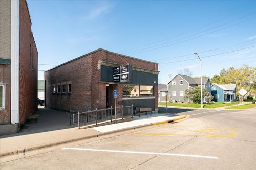 115 W State St, Westby, WI, 54667-1254 | Card Image