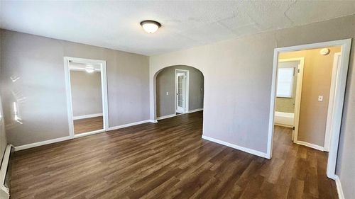 1505 Ne 29th St, Oklahoma City, OK, 73111-3251 | Card Image