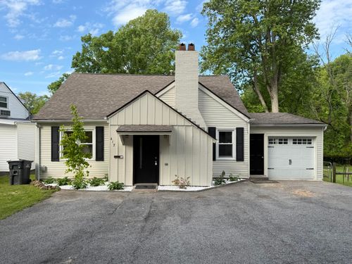 417 N Wilson Ave, Morehead, KY, 40351 | Card Image