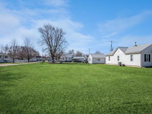 257 5th St N, Central City, IA, 52214-9483 | Card Image