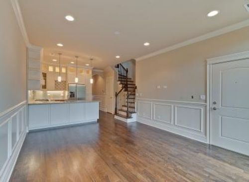 2n-4355 Lake Park Ave, Chicago, IL, 60653-3712 | Card Image