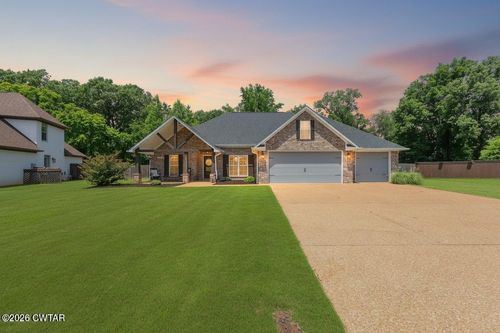 112 Fawn Ridge Cv, Medina, TN, 38355-8932 | Card Image