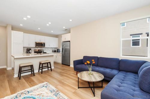 unit-105-1227 Sunrise Vw, San Marcos, CA, 92078-1282 | Card Image